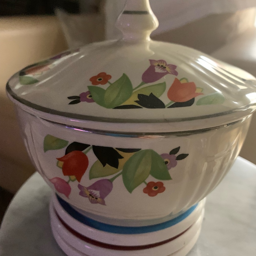 Vintage Hall Grease Lidded Bowl